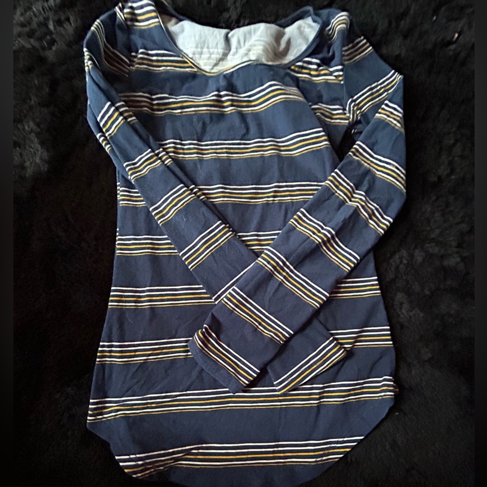 Yellow blue white stripes